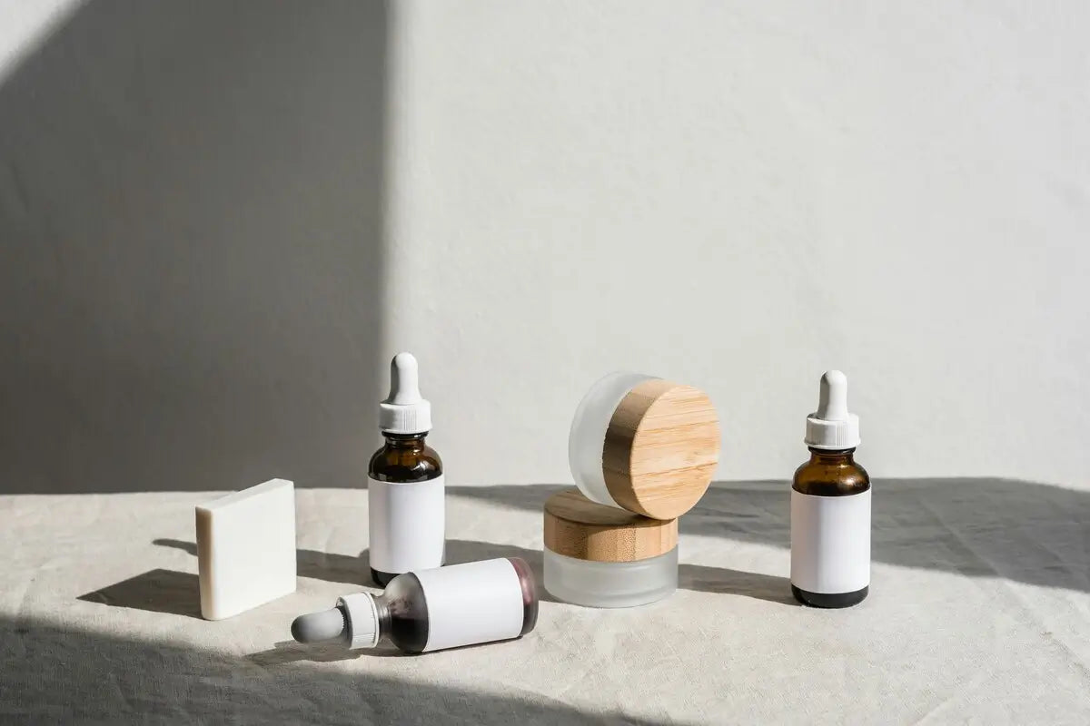 Cum să Combini Corect Ingredientele Active în Skincare